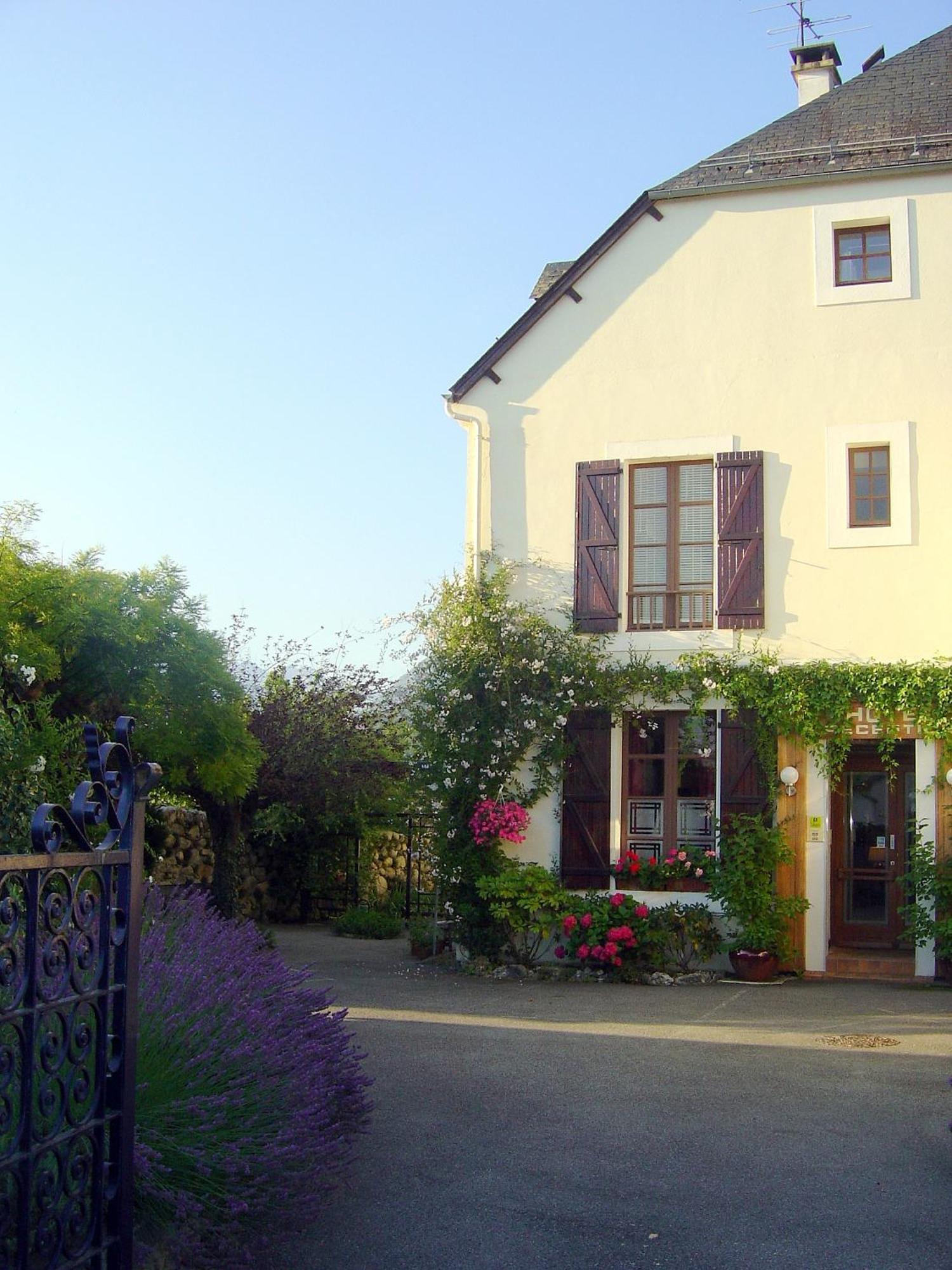 Les Rochers Saint-Savin  Exterior foto