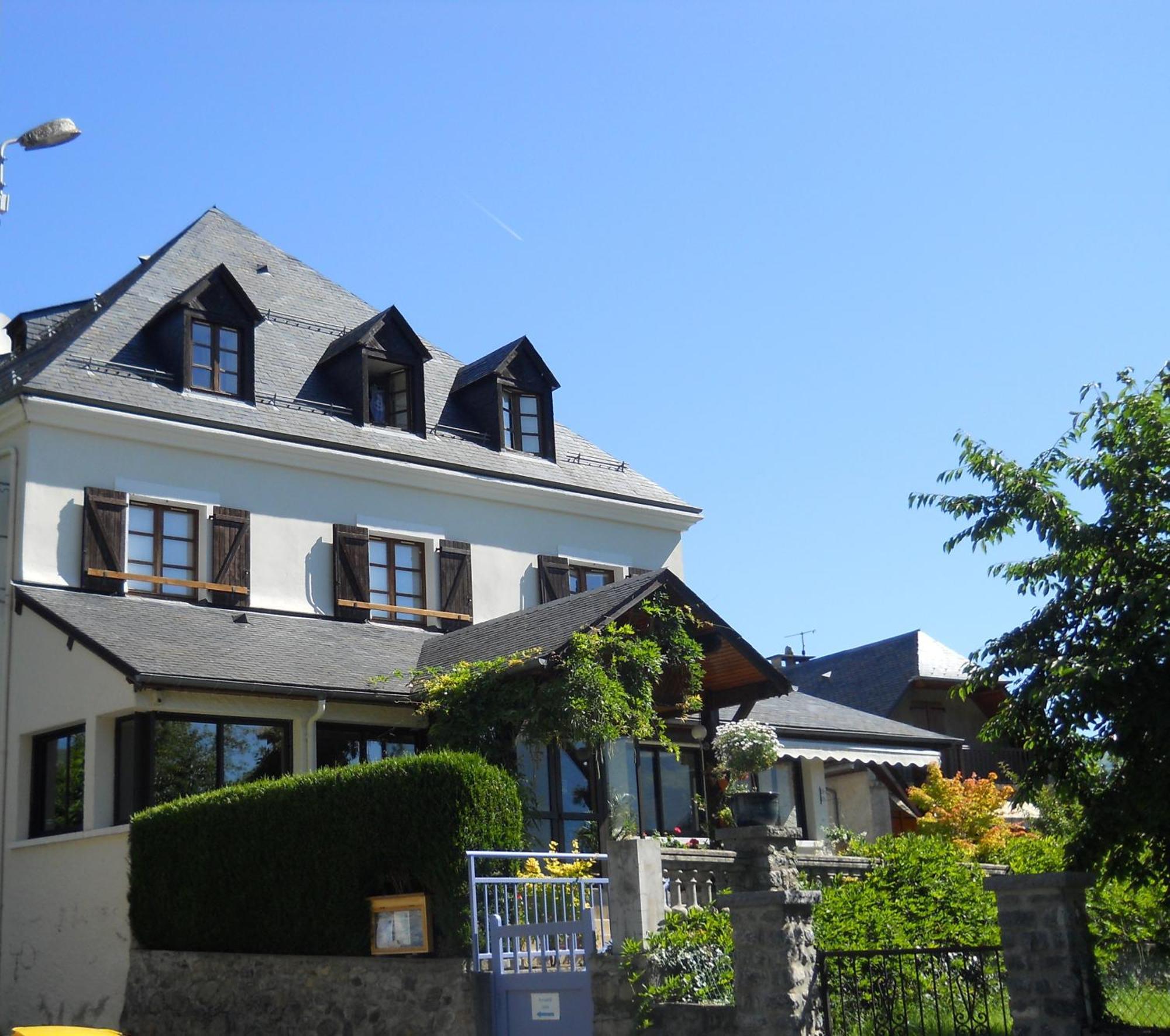 Les Rochers Saint-Savin  Exterior foto